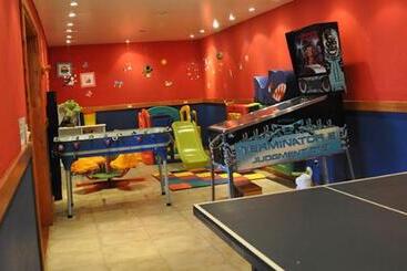 فندق Cabanas Puerto Pireo