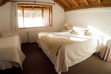 ホテル Hostería El Arbol Duende