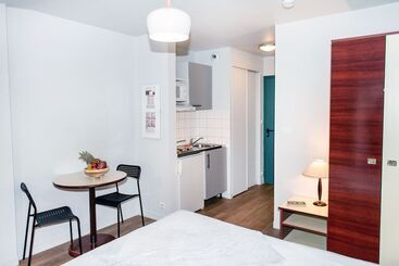 هتل Terres De France Brest