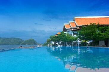 هتل The Westin Langkawi Resort & Spa