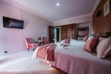 هتل آپارتمان Hôtel Des Iles