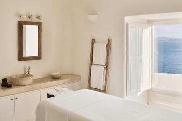 Mystique, A Luxury Collection Hotel, Santorini