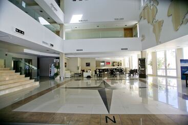 Quórum Cordoba Hotel   Resort Urbano