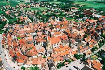 آپارتمان Residence Pierre & Vacances Le Clos D Eguisheim