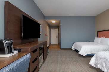 בית מלון כפרי Hampton Inn & Suites Cody