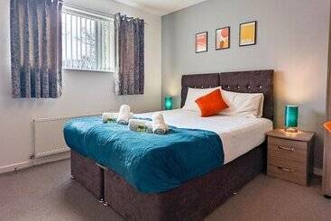 فندق Outfield Homes