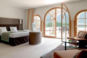 هتل Arosa Kitzbuhel