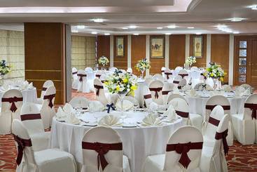 City Seasons Hotel Dubai