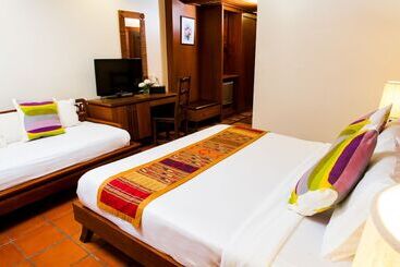 فندق Montien House   Sha Plus