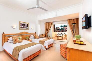 فندق Pickalbatros Aqua Vista Resort  Hurghada