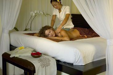 هتل Hillstone Uluwatu Villa
