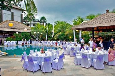 هتل Hillstone Uluwatu Villa
