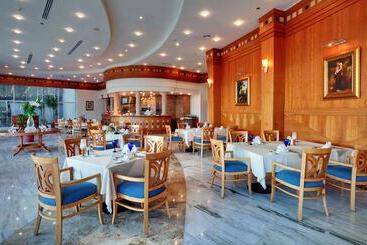 Jolie Ville Royal Peninsula Hotel & Resort Sharm El Sheikh