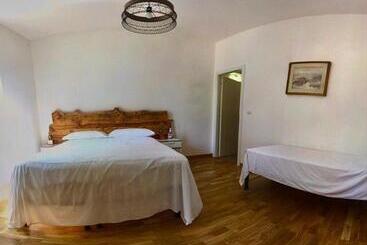 Casa Delle Guardie B&b