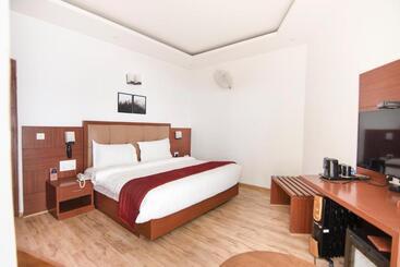 Himalayan Splendour Resort