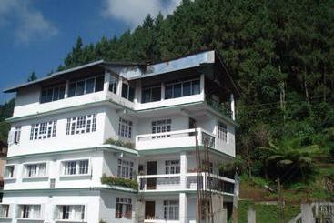 هتل Chalet Orchid Eco Retreat
