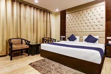 Diamond Hotel & Spa