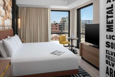 هتل Hyatt Centric Beale Street Memphis