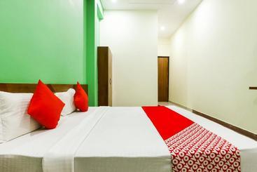 Hr 20 Hotel And Restaurant