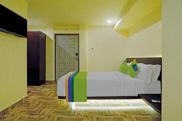 فندق Treebo Golden Nest