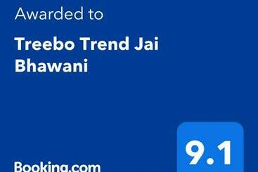 בית מלון כפרי Treebo Trend Jai Bhawani Baramati Midc