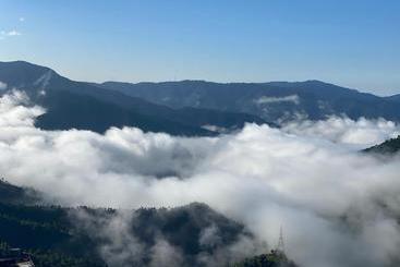 تختخواب و صبحانه Parimahal Homestay