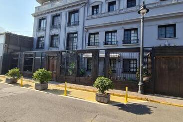 בית מלון כפרי Boutique Santiago Suite