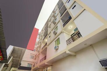 בית מלון כפרי Oyo 77767 Kaizen Inn