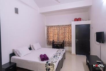 پانسیون Henmil Anjuna