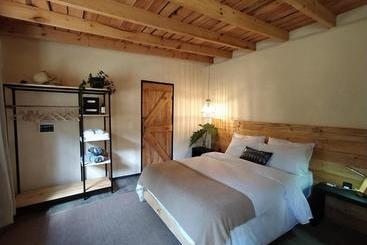 تختخواب و صبحانه Cálido Bungalow 1  La Locanda Casitas Vivas