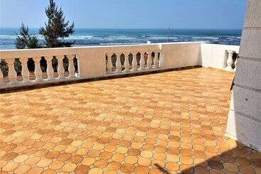 בית מלון כפרי Vits Excellensea Karde Beach