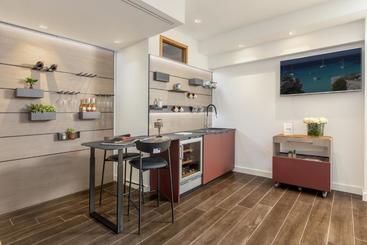 پانسیون Qui Vicino Boutique Rooms And Suites