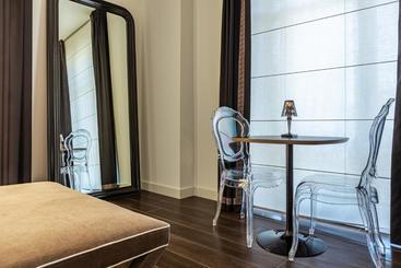 پانسیون Qui Vicino Boutique Rooms And Suites