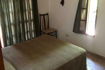 Hostel Cabañas Los Aromos