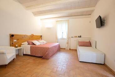 ホテル Agriturismo Torre Del Marino