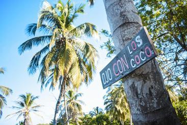هتل Cocotera Beach