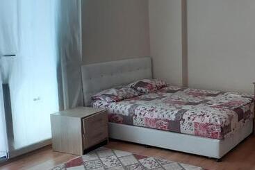 هتل آپارتمان Oz Ulutas Apart Evleri