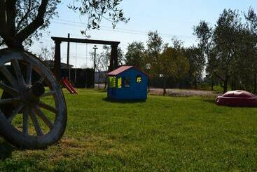 בית מלון כפרי Agriturismo Il Giglio Di Sant  Antonio