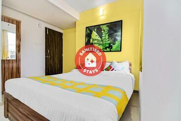 فندق Oyo 72770 Vega Homes