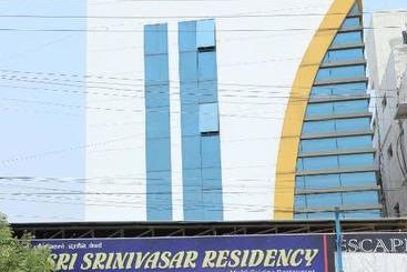 هتل Sri Srinivasar Residency