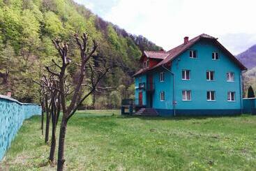 Пансион Casa Verde