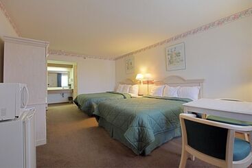 Отель Days Inn By Wyndham Gilroy