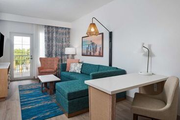 فندق Doubletree Suites By Hilton Naples