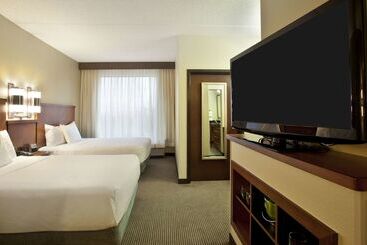 فندق Hyatt Place Atlanta Airport North