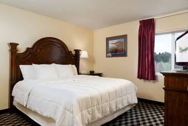 فندق Mcm Elegante Suites