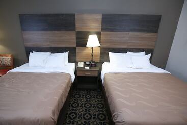 فندق Quality Inn & Suites Boone   University Area