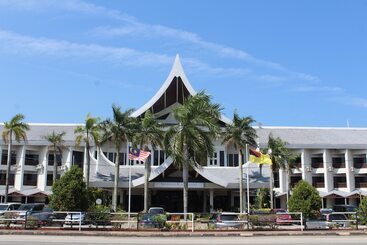 هتل The Grand Beach Resort Port Dickson