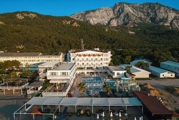 אתר נופש Sl La Perla Hotel Kemer All Inclusive