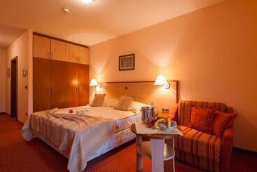 Terme Banovci Hotel Zeleni Gaj