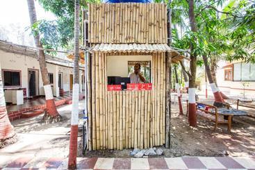 Hotel Oyo 33356 Nanas Holiday Home